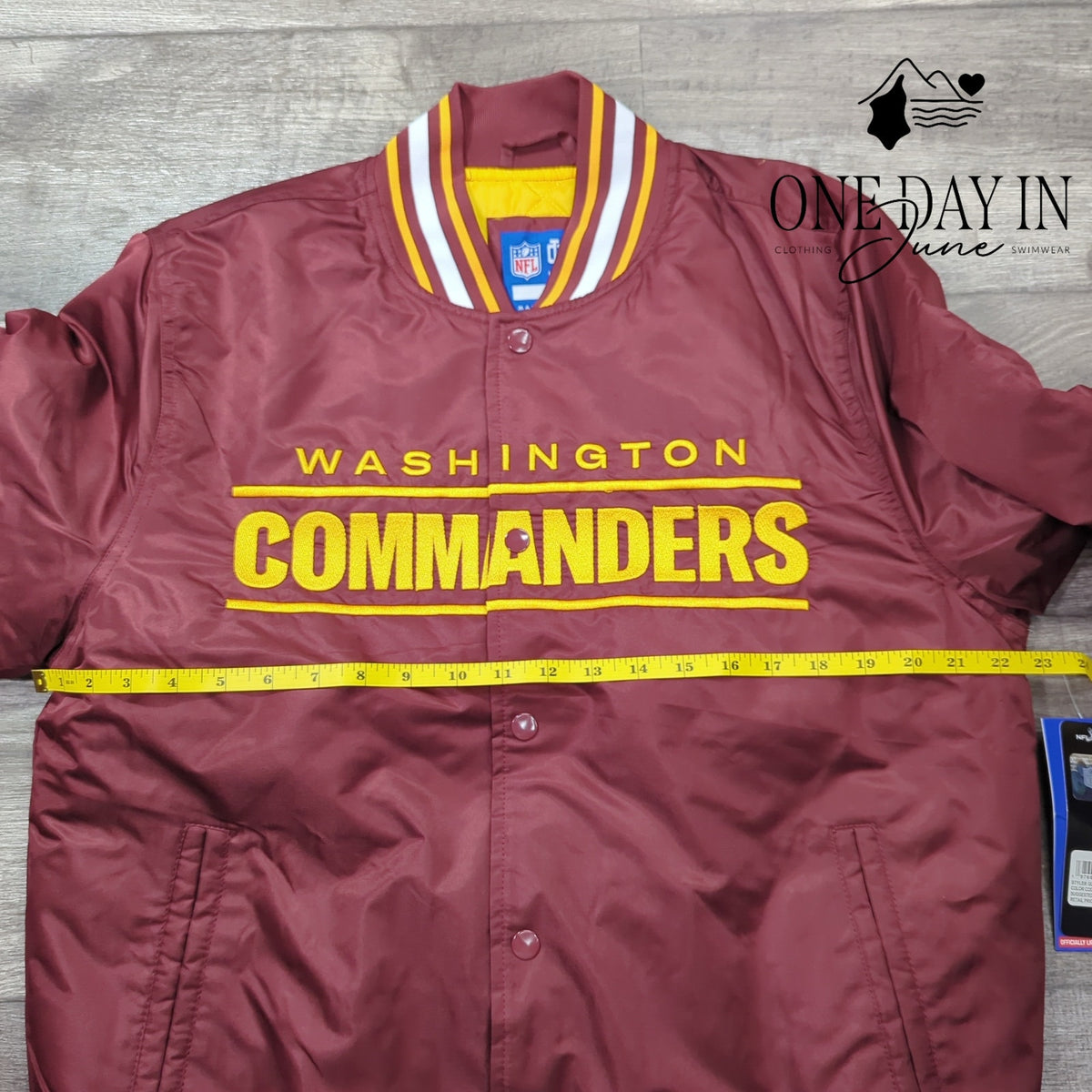 NFL Washington Commanders Burgundy Full Snap Varsity Jacket NWT $130 Size M