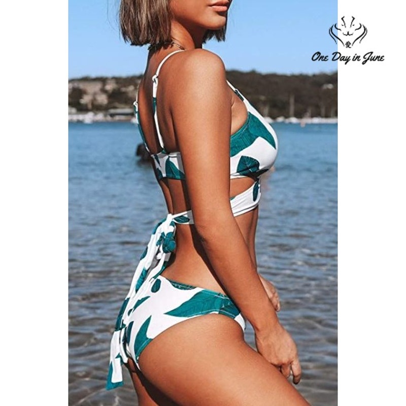 Cupshe Low Rise Crisscoss Bikini Swimsuit Size S