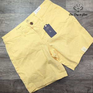 St. John's Bay 7 Inch Mid Rise Chino Shorts Yellow NWT Size 2