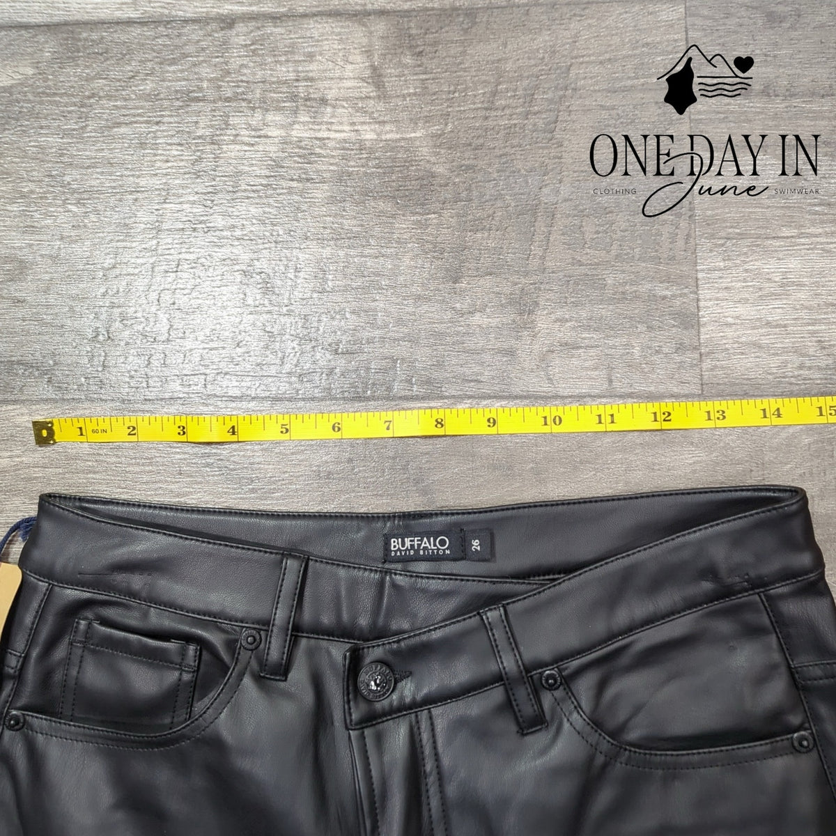 Buffalo David Bitton Faux Leather High Rise Straight Leg Pants NWT Size 2 (26)