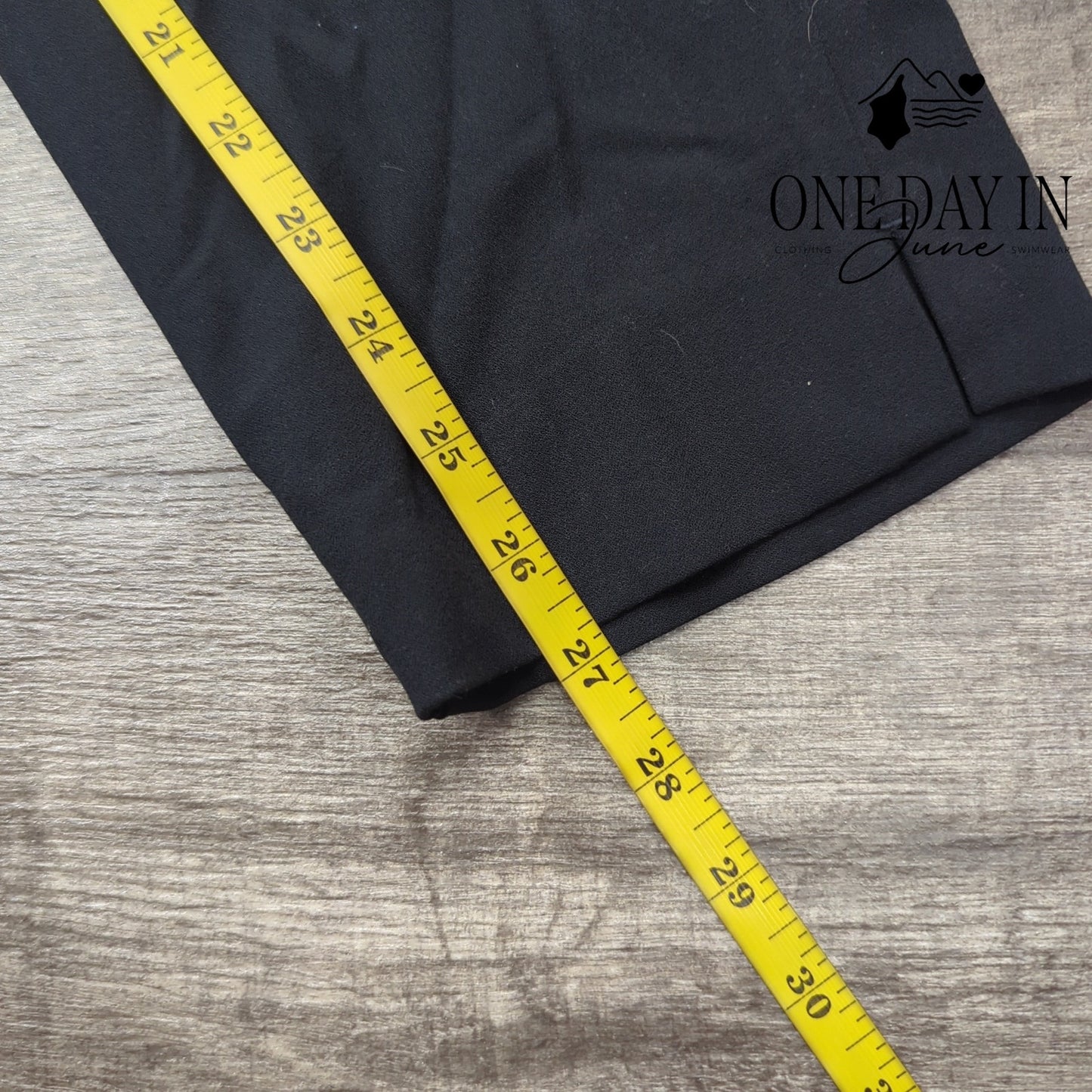Banana Republic Pull On Ankle Pants Size 10