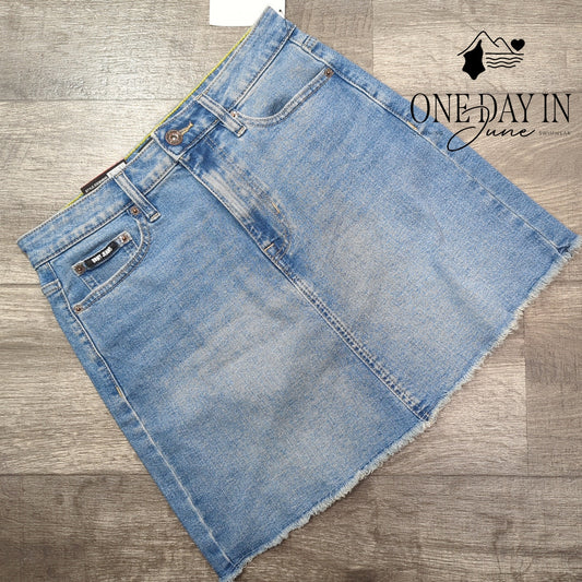 DKNY Jeans Mid Rise Denim Skirt Size 2