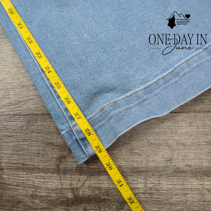 Odyn High Rise Wide Leg Jeans Light Wash NWT Size 4