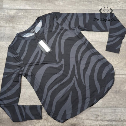 The Limited Athleisure Zebra Long Sleeve Tee Black Gray NWT Size S