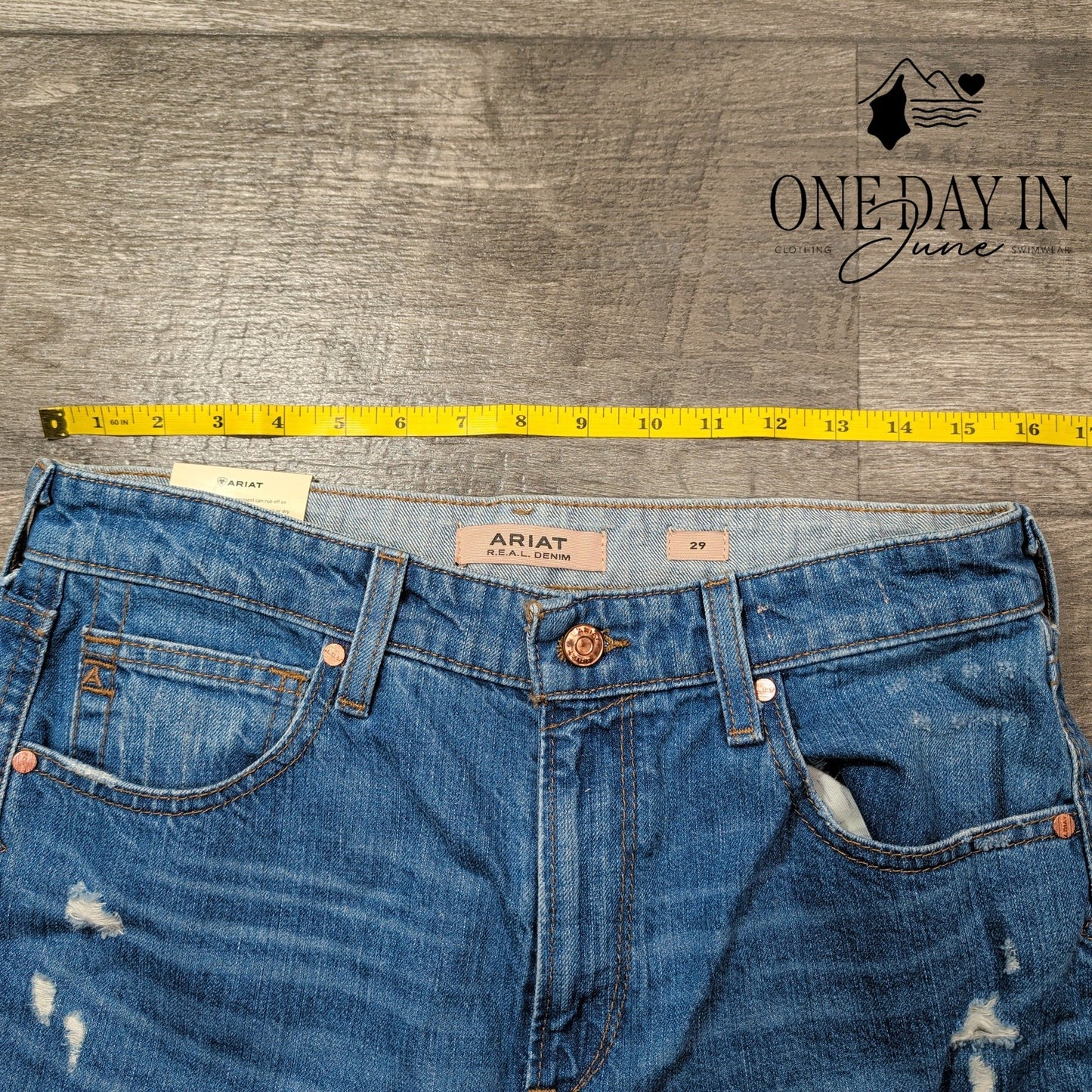 Ariat Ultra High Rise Tomboy Straight Jeans Size 8 (29)