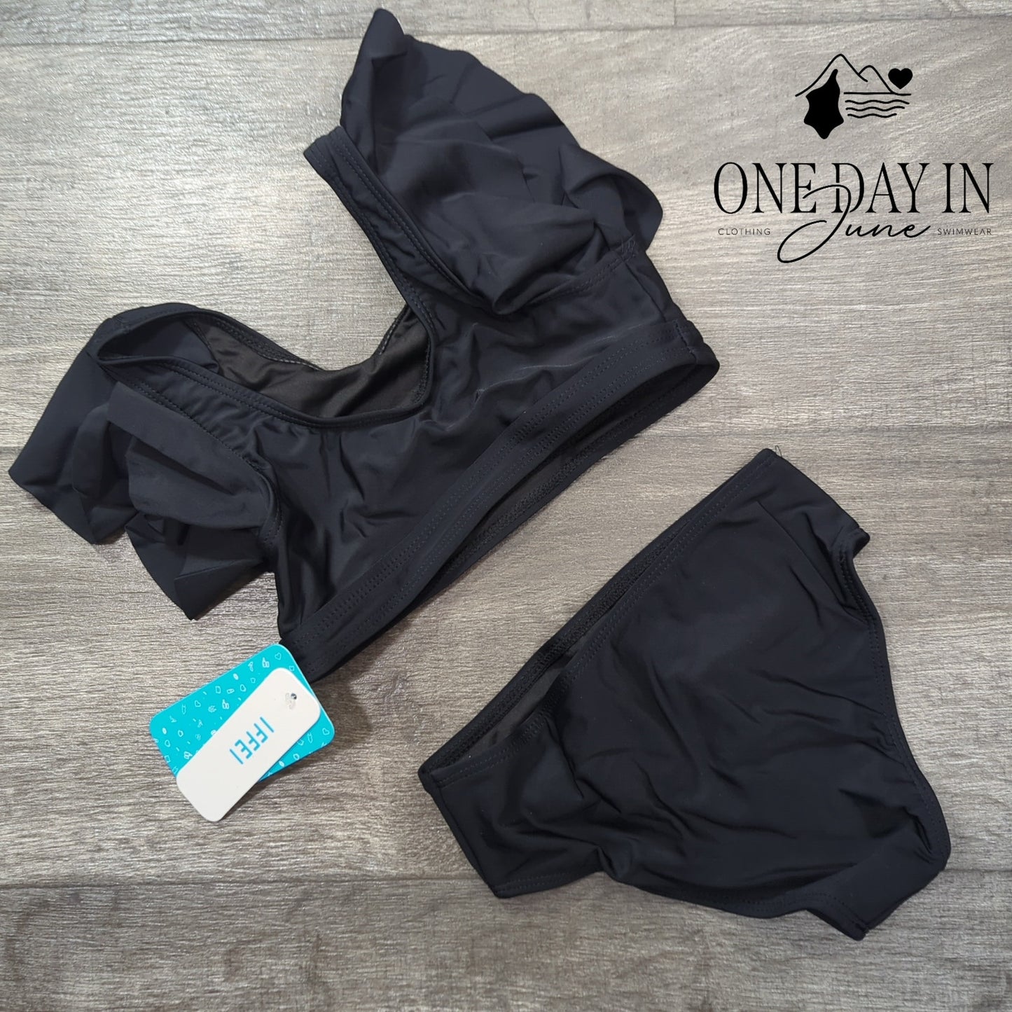 IFFEI Ruffle Shoulder Bikini Swimsuit Size 4-5Y