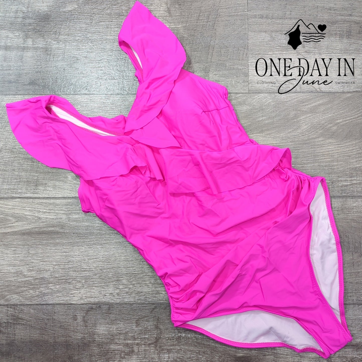 Blooming Jelly Ruffle Shoulder One Piece Swimsuit Size L