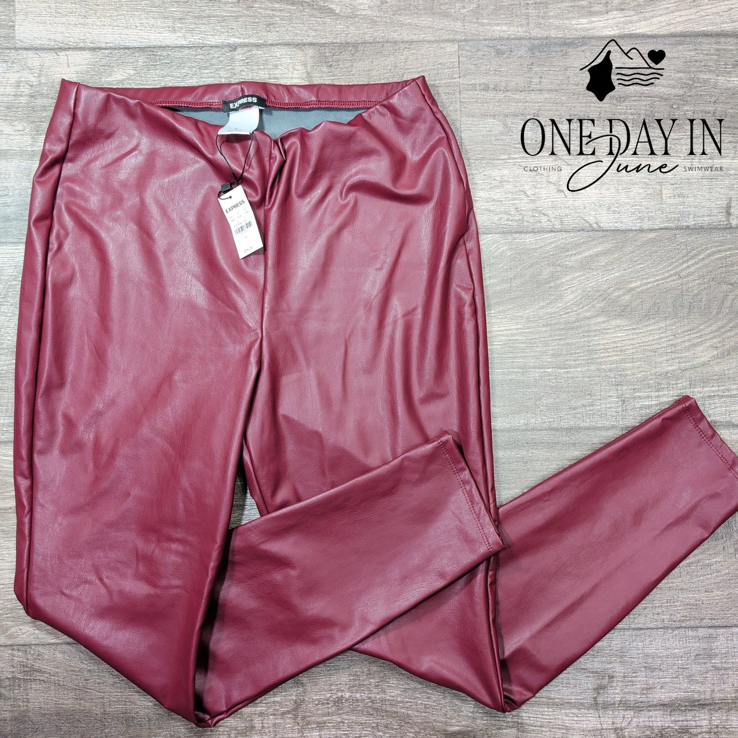 Express High Waist Pull On Faux Leather Ankle Pants Size L