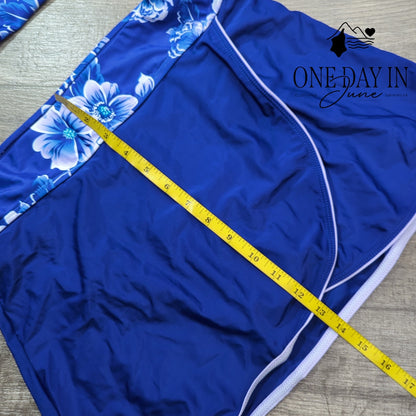 CharmLeaks Halter Skirted Tankini Swimsuit Size M