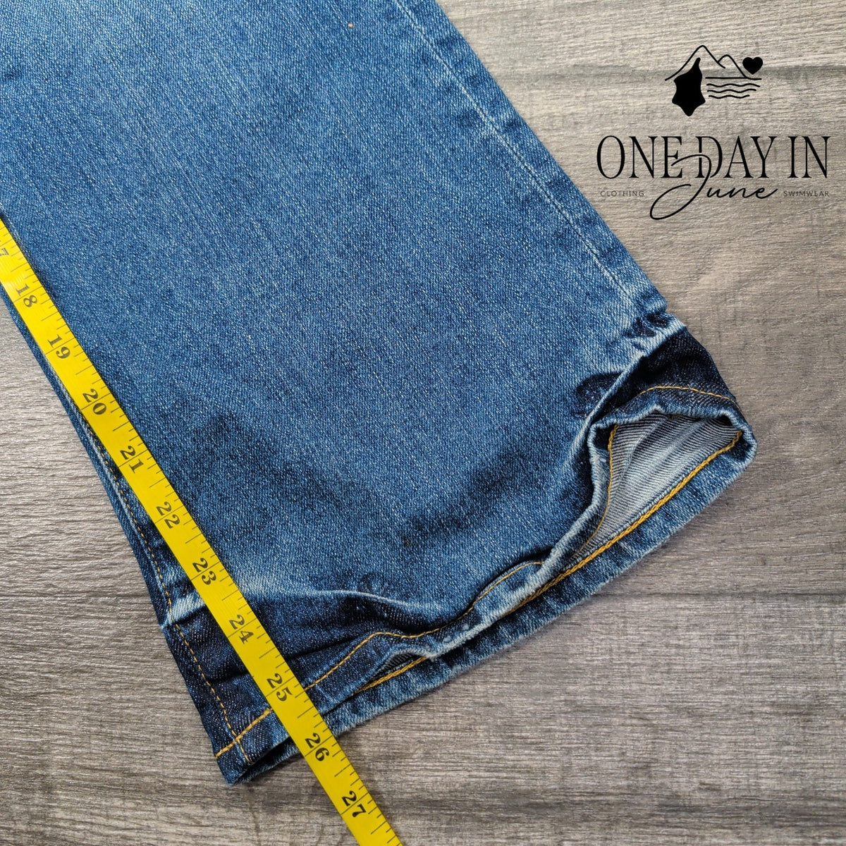 AG Adriano Goldschmied Crop Flare Jeans Blue NWT $215 Size 4 (27)