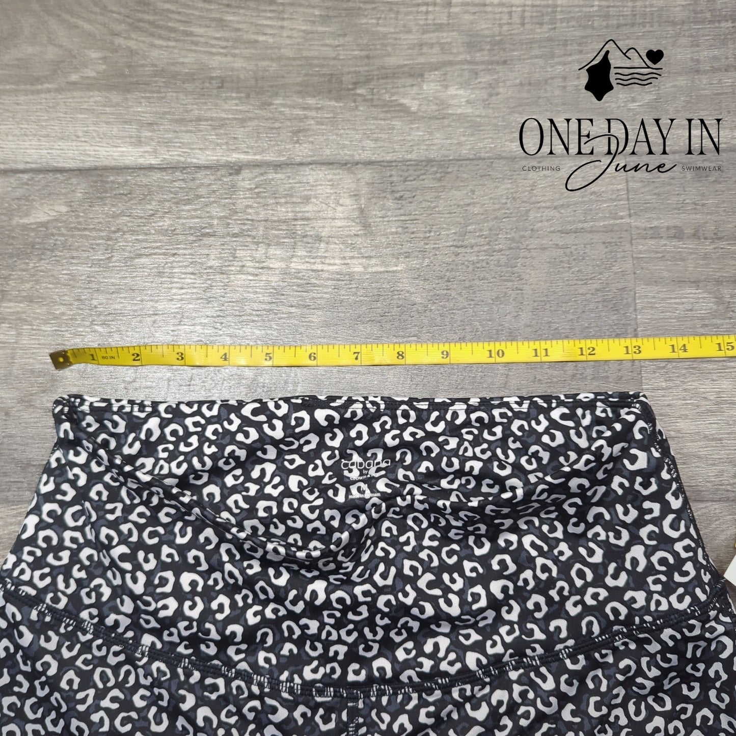 Cabana Ankle Yoga Leggings Size M