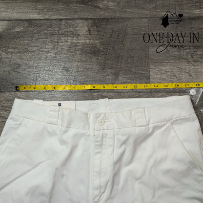 Gap Classic Fit Capri Pants Size 14