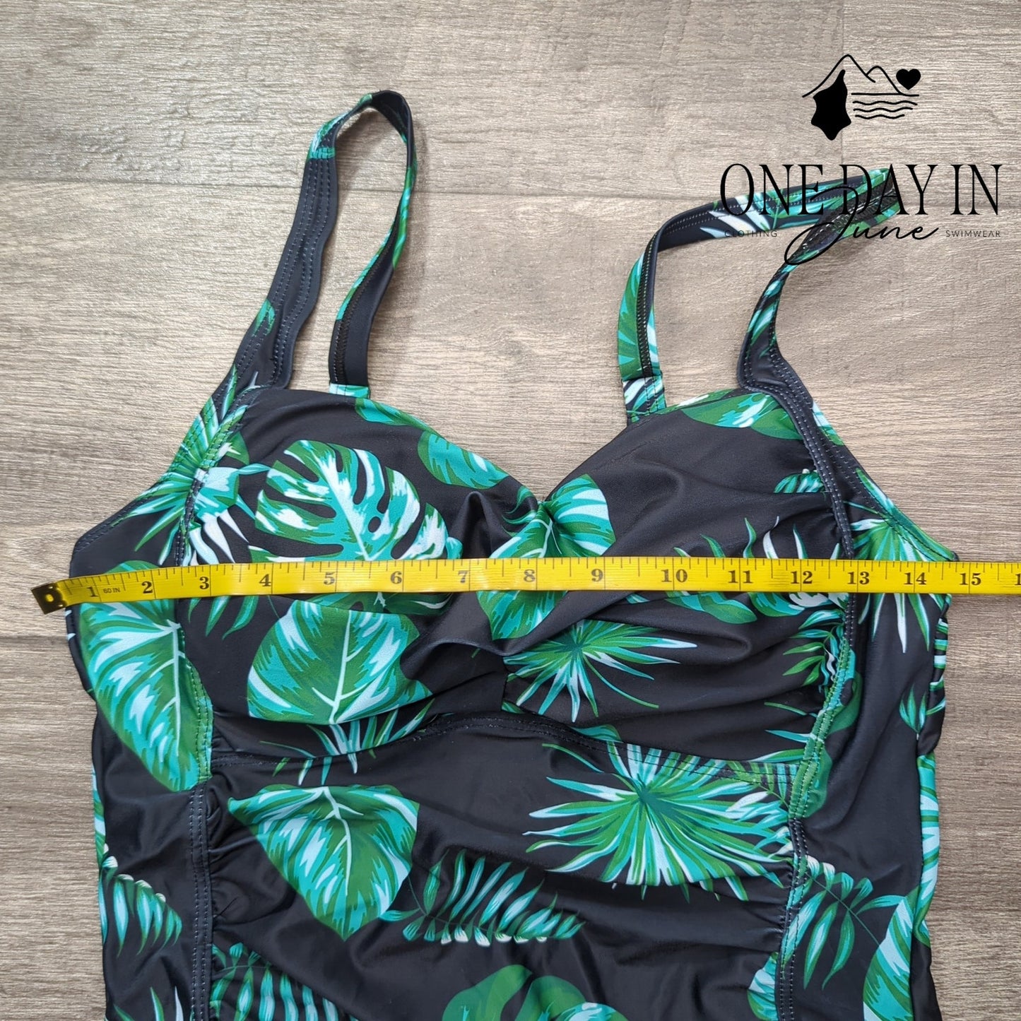 Adisputent Twist Front Tummy Control One Piece Swimsuit Size XL