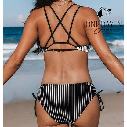 Cupshe Ruched Side Striped Bikini Swimsuit Size XL