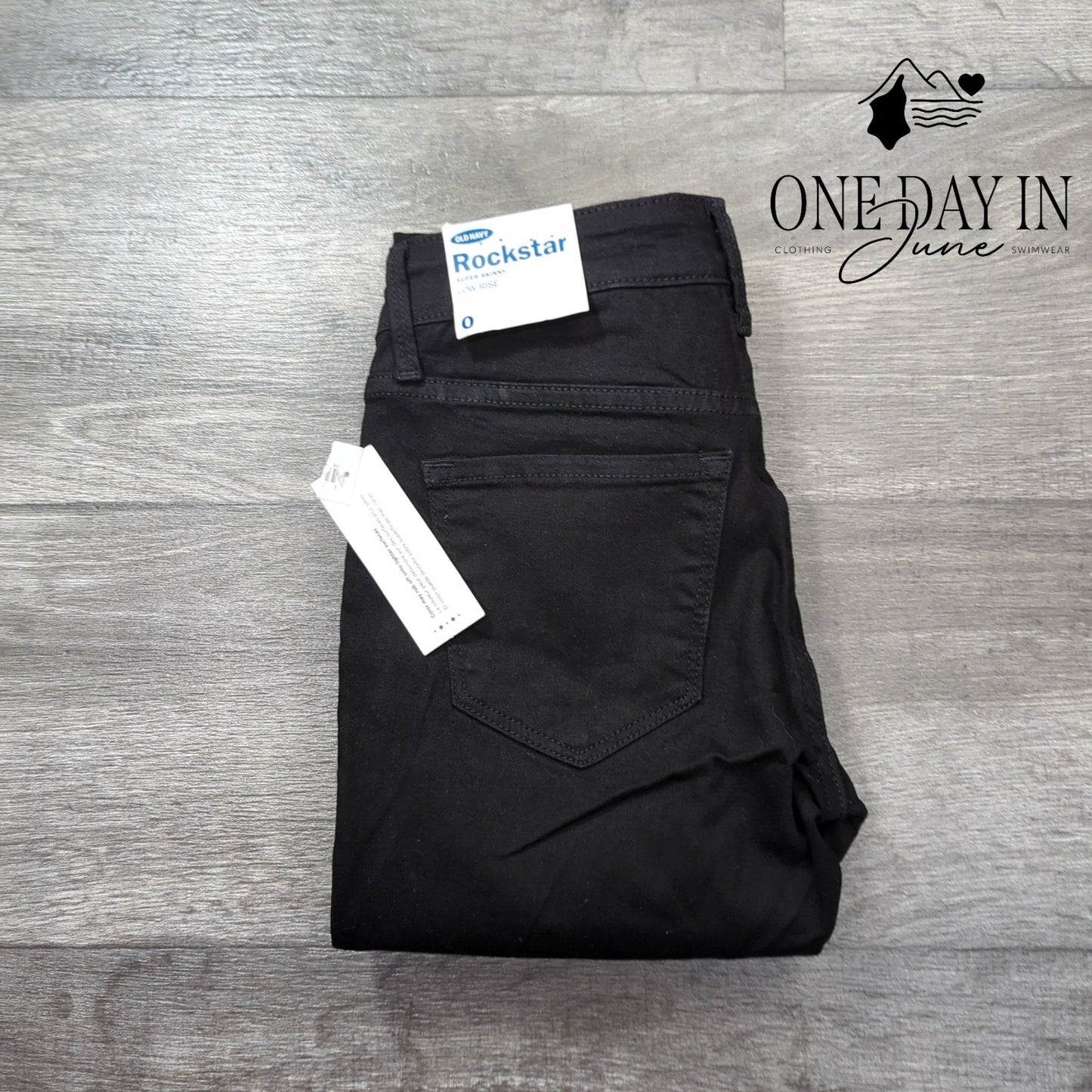 Old Navy Rockstar Super Skinny Low Rise Jeans Size 0