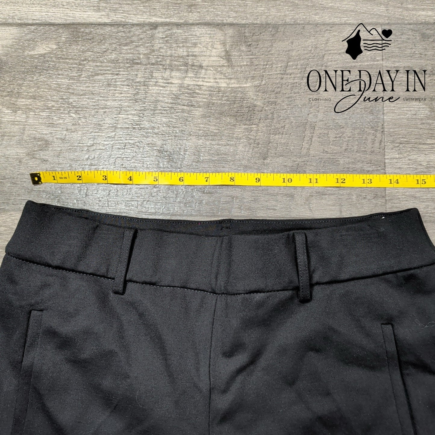 Bar III Crop Pants Size M