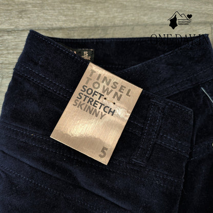 Tinseltown Juniors Soft Stretch Velour Skinny Jeans Size 5