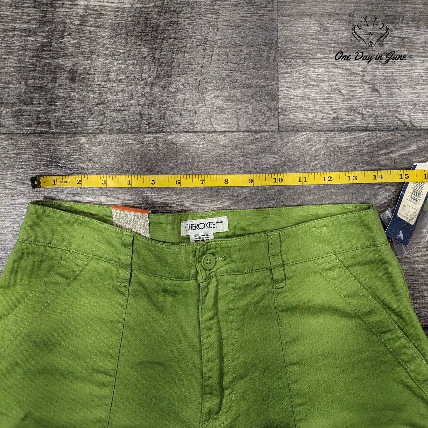 Cherokee Cropped Casual Pants Size 6