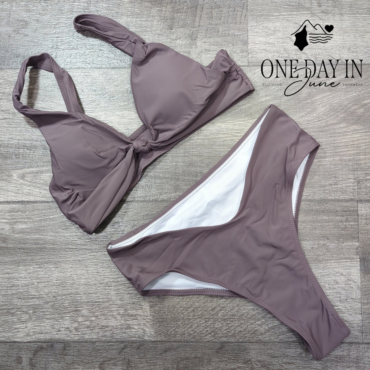 Aleumdr Knot Front Cheeky Bikini Swimsuit Size M