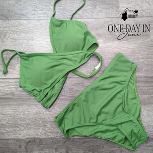 CharmLeaks Girls Cross Front Ribbed Bikini Swimsuit Green Size 15-16