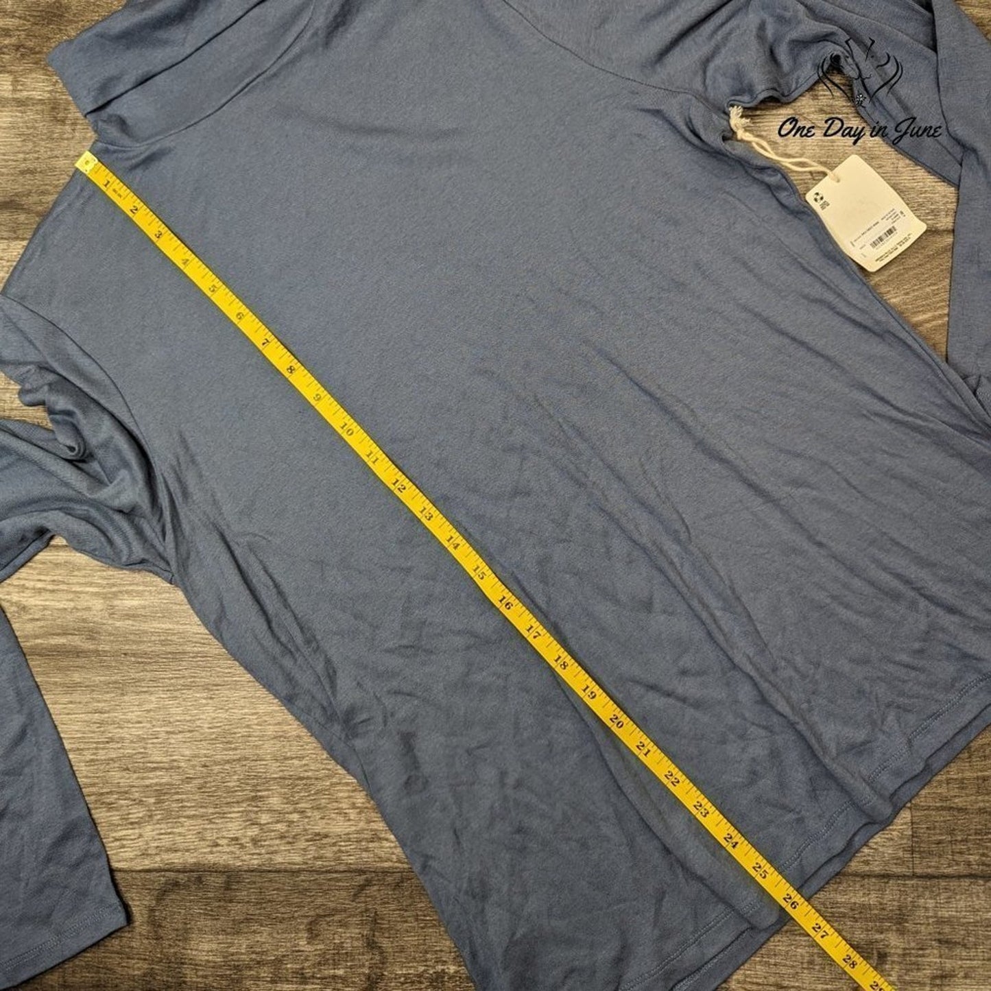 A.n.a Turtle Neck Long Sleeve Top Size XL