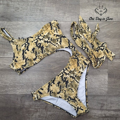 Rekita Cut Out Snake Skin One Piece Size M