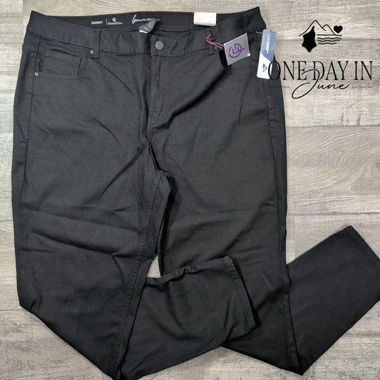 Lane Bryant Plus Size Genius Fit Skinny Jeans Size 24