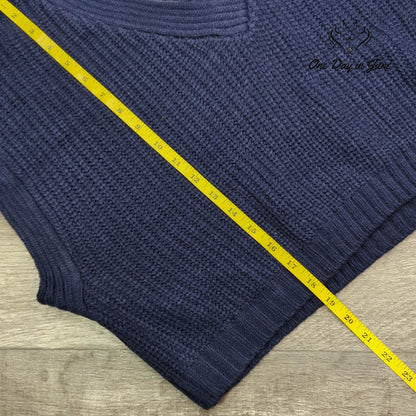 True Craft Sleeveless Crop Knit Sweater Size L