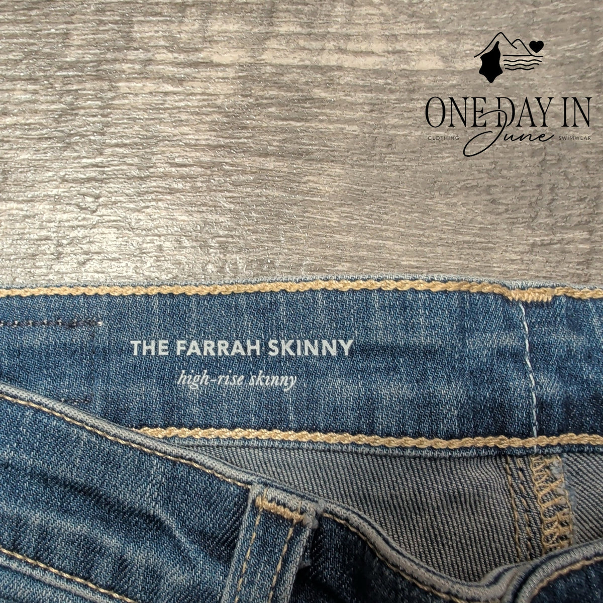 AG Adriano Goldschmied The Farrah High Rise Skinny Jeans Blue NWT Size 4 (27)