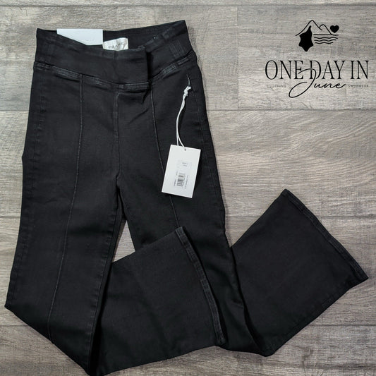 Frame Jetset Crop High Rise Mini Bootcut Jeans Black NWT Size 0