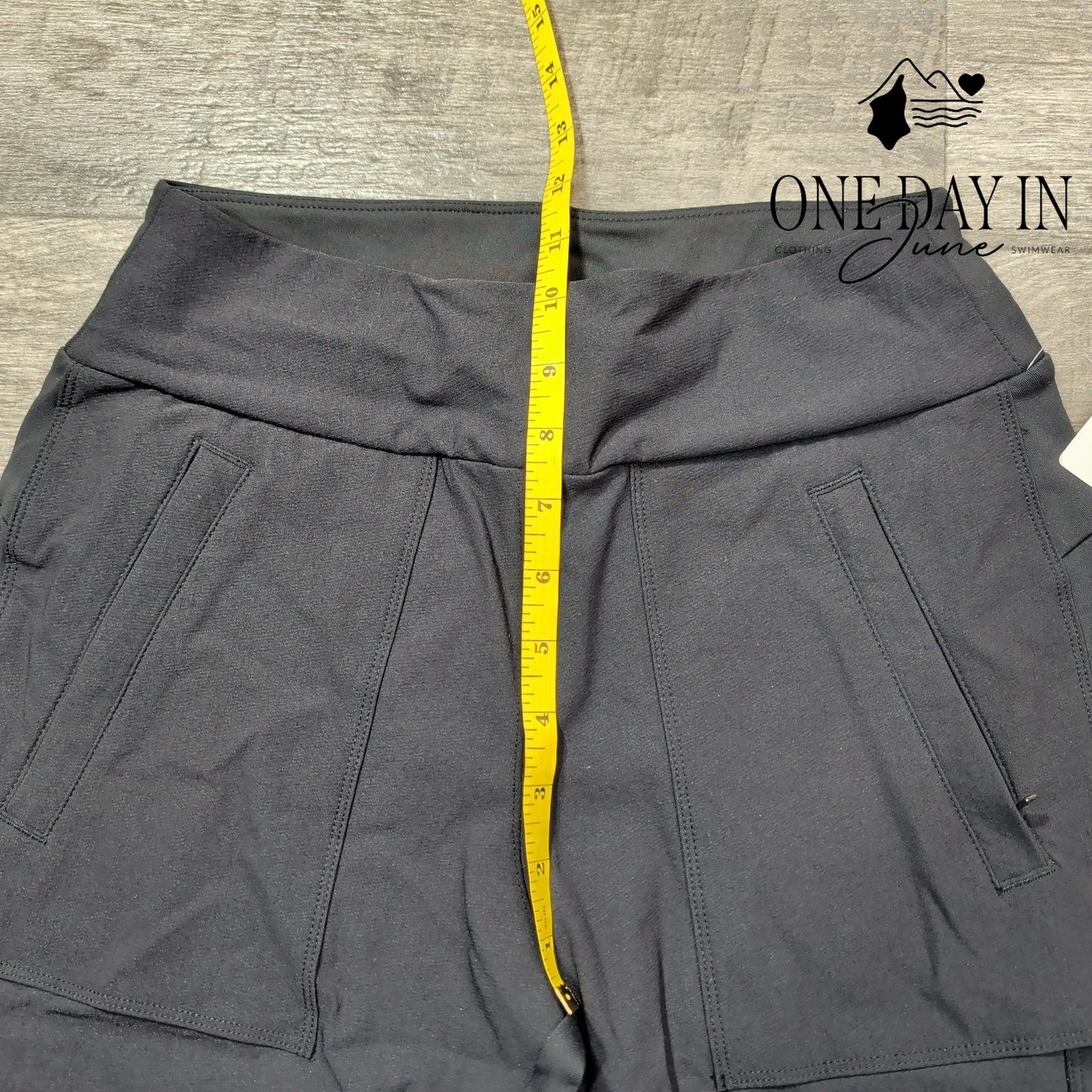 Athleta Headlands Hybrid Pants Size 6