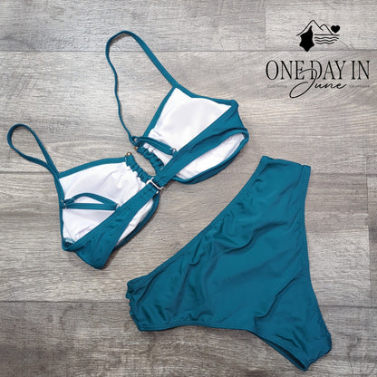 CharmLeaks Ruched Bottom Bikini Swimsuit Size M