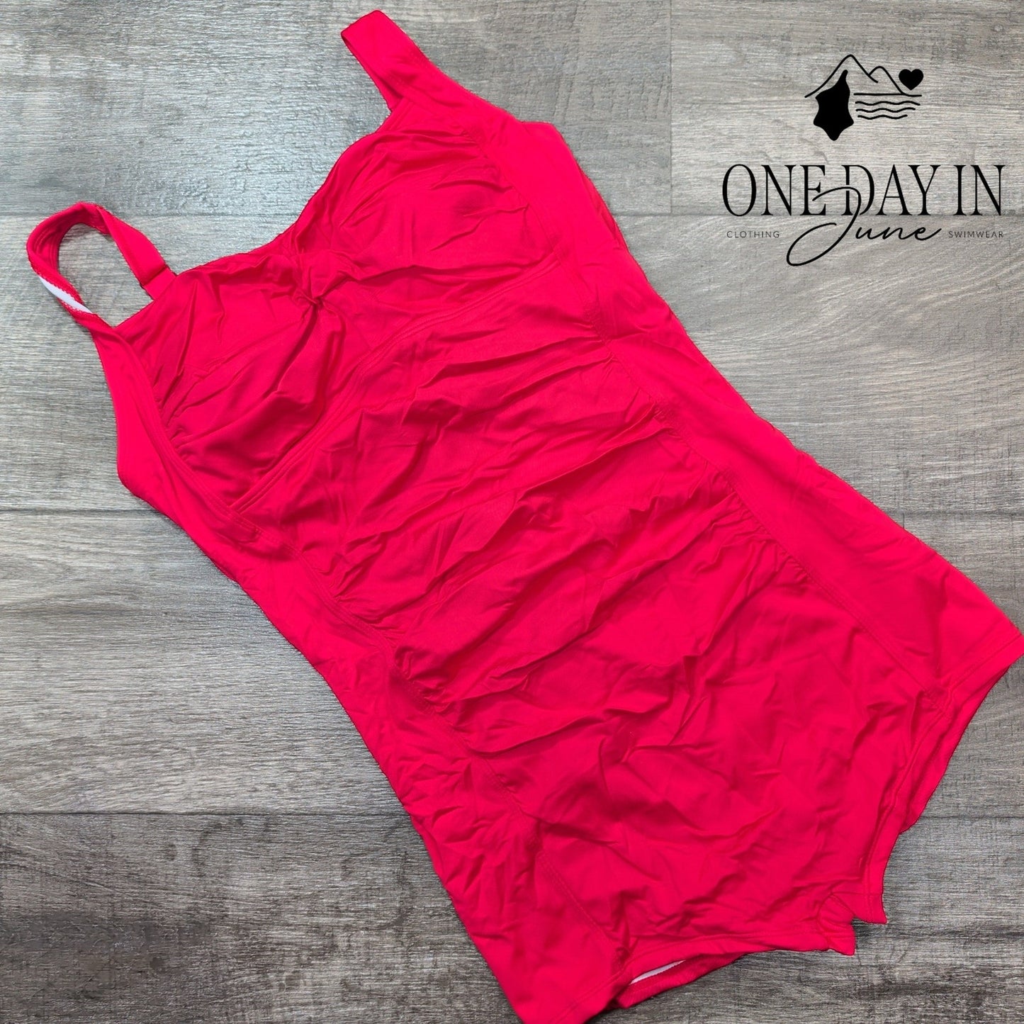 Sovoyontee Retro Classic One Piece Swimsuit Size L