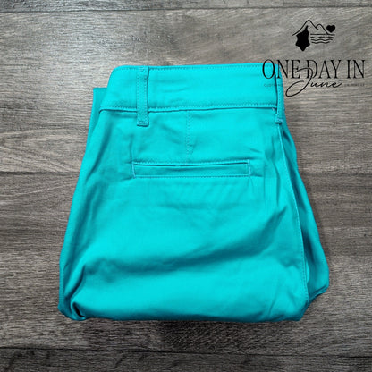 St. John's Bay Mid Rise Capri Pants Size 6