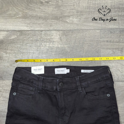 True Craft Mid Rise Distressed Skinny Jeans Juniors Black NWT Size 7