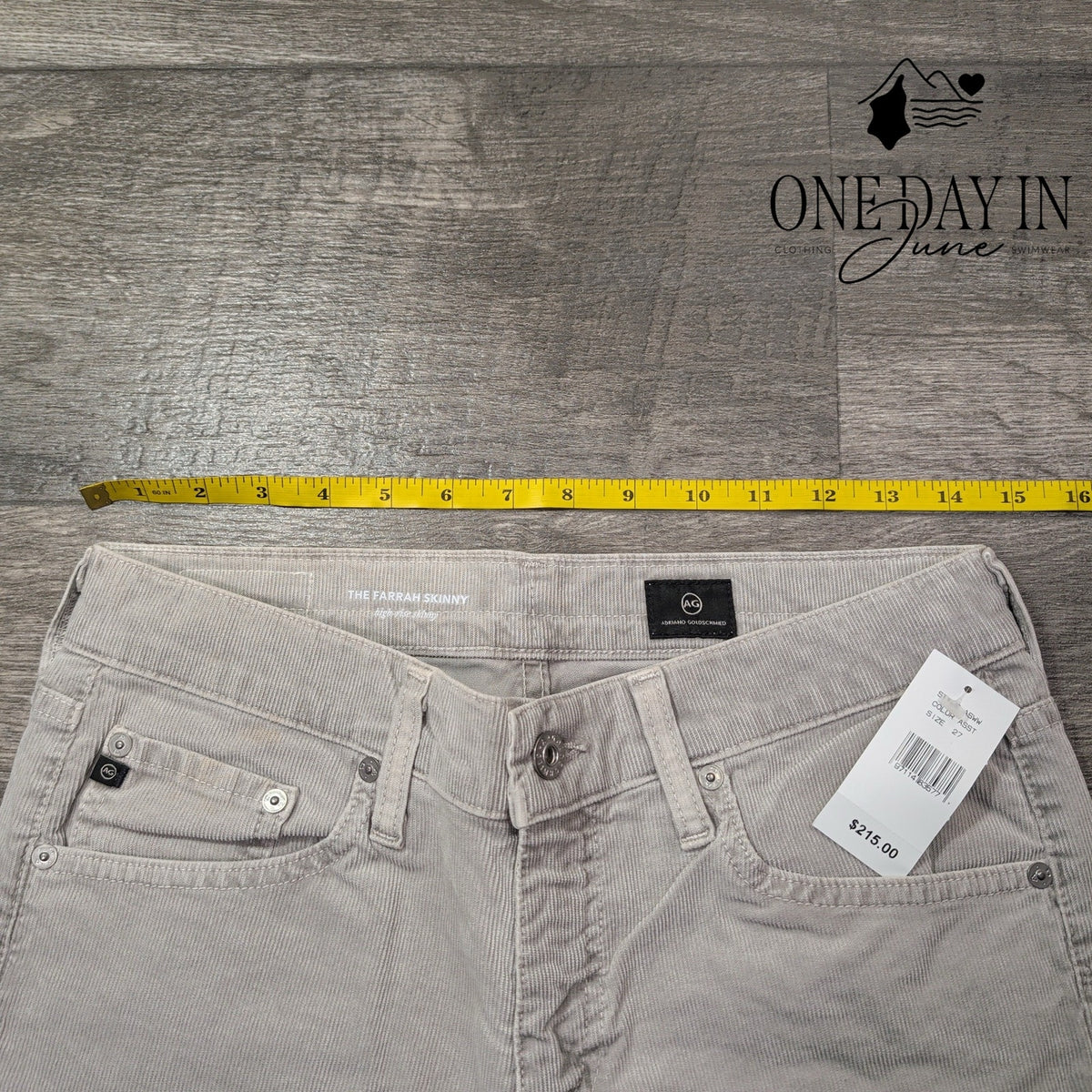 AG Adriano Goldschmied The Farrah Skinny High Rise Corduroy Pants NWT Size 4
