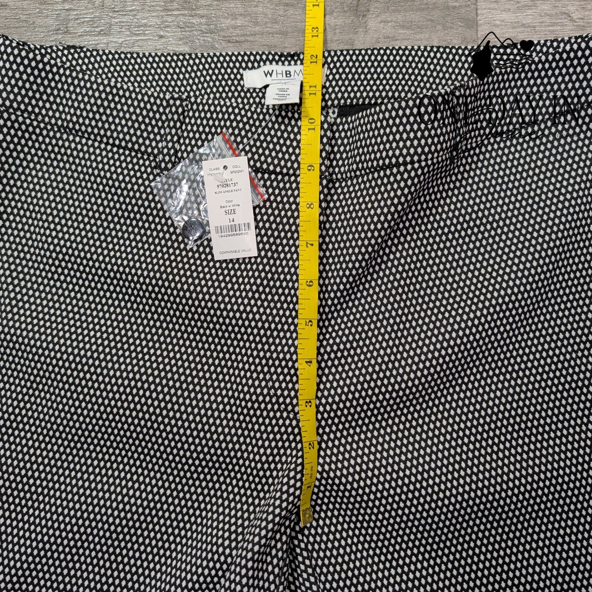 White House Black Market Slim Ankle Pants Black White Print NWT Size 14
