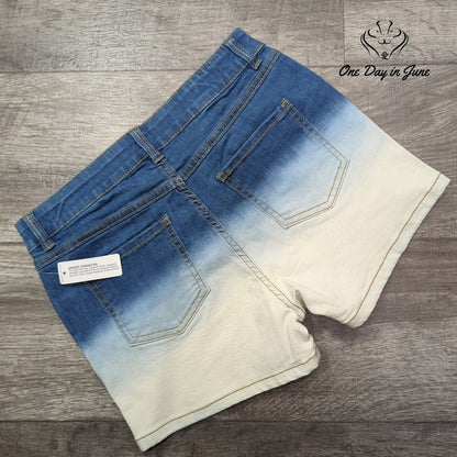 There Abouts High Rise Shortie Shorts Size 14