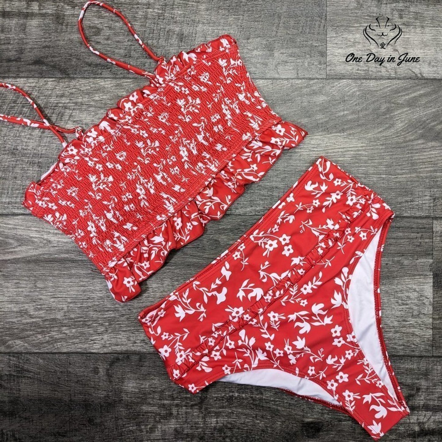 Moshengqi Bandeau Smocked Bikini Swimsuit Size S
