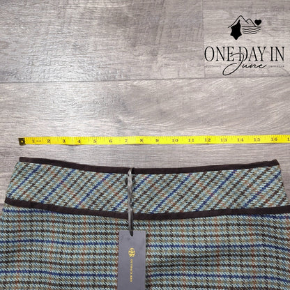 Outback Red Lined Mini Skirt Size 8