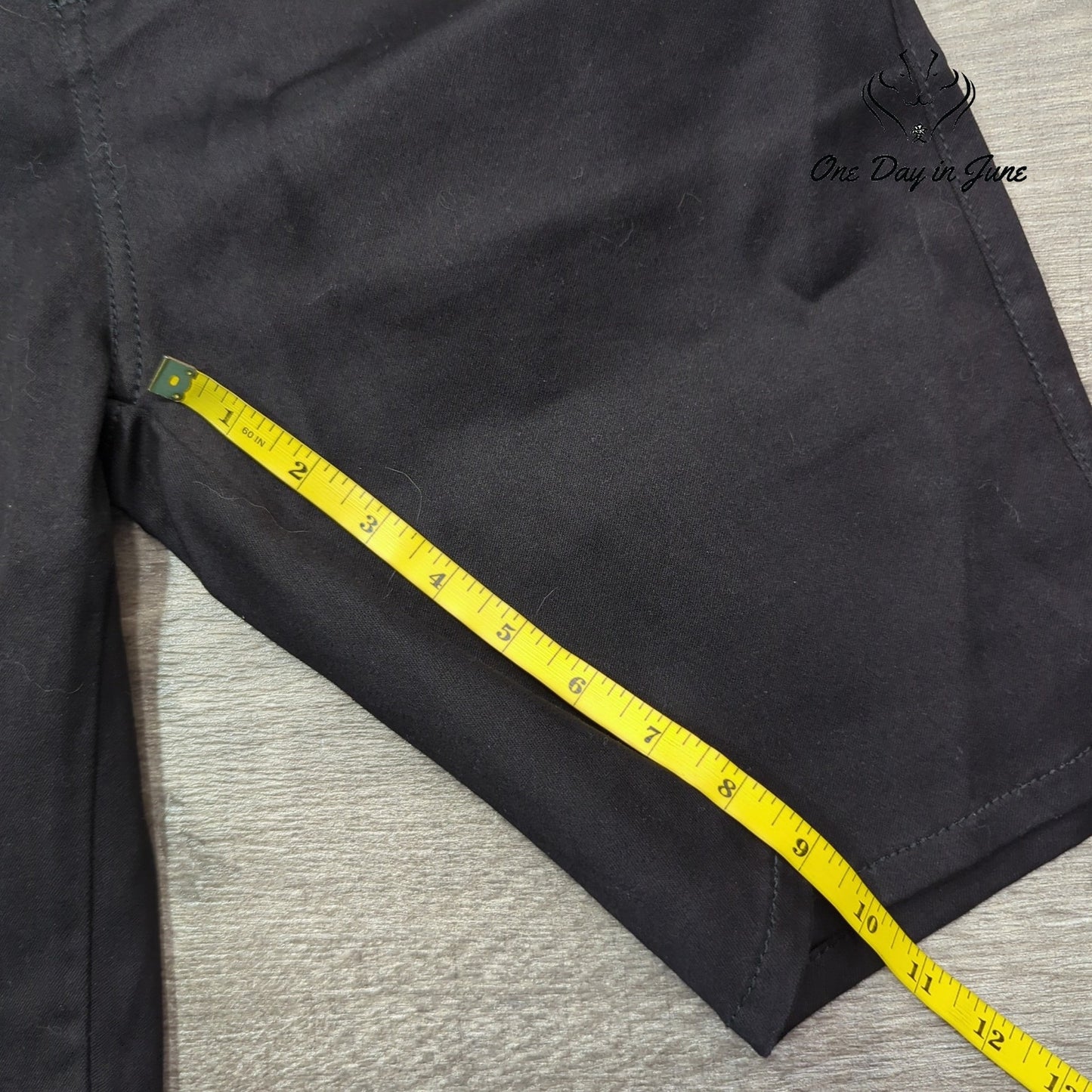 Avenue Denim Butter Denim Shorts Size 14