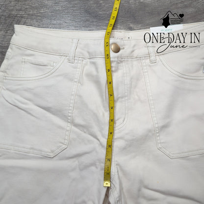 m jeans by Maurices Ankle Slim Straight Jeans White Raw Hem NWT Size 16