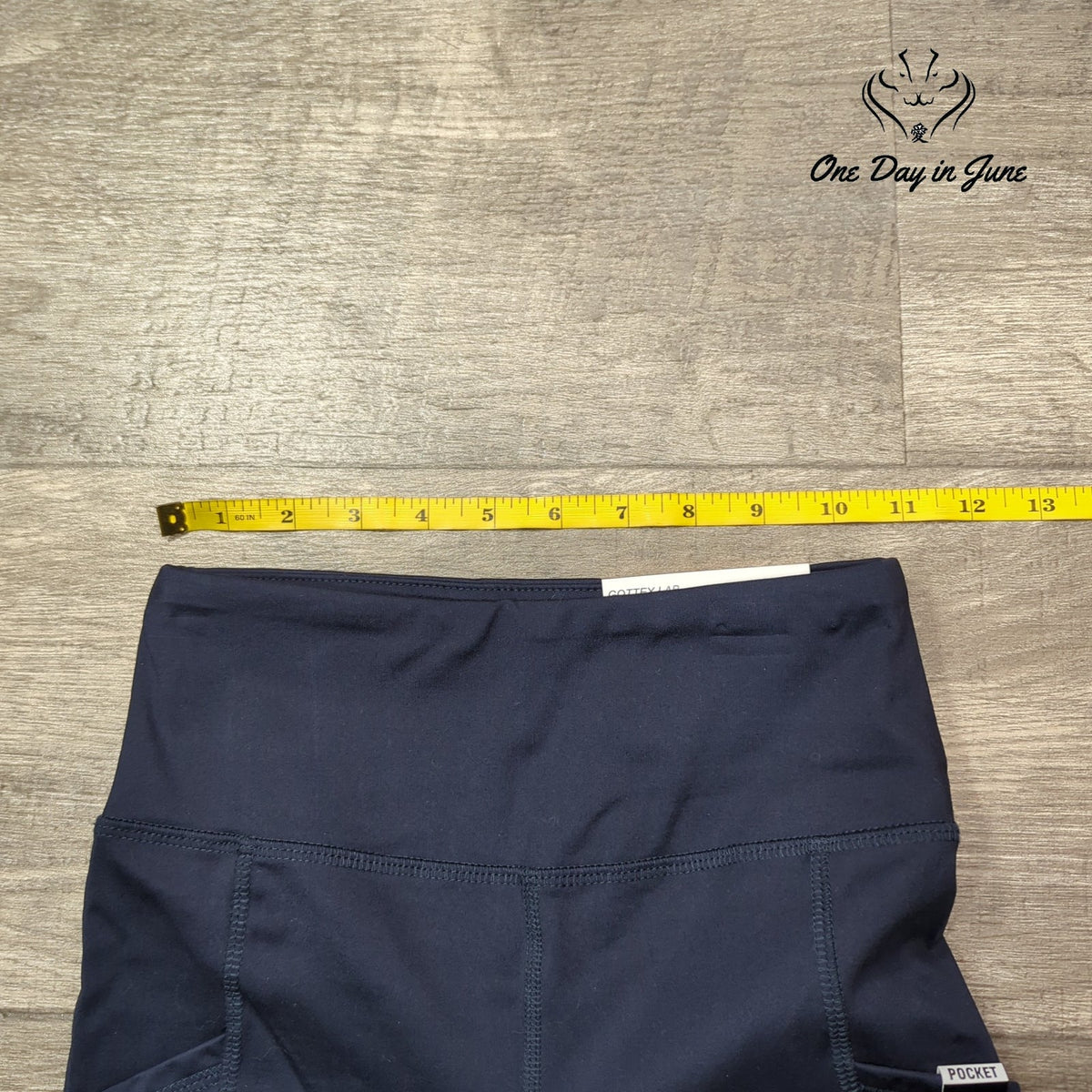 Gottex Inter-Luxe Capri Yoga Leggings Navy Tummy Control Pockets NWT Size XS
