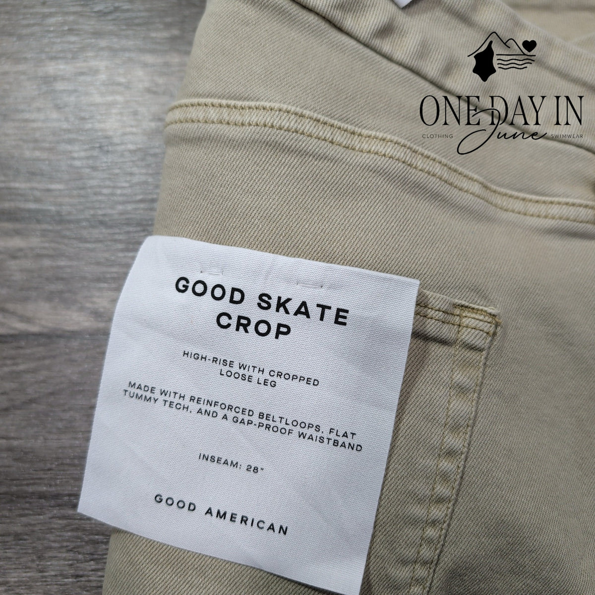 Good American Good Skate Crop Wide Leg Jeans Dune Beige NWT Size 22