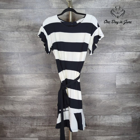 Loft Petite Short Sleeve Striped Mini Dress Size 8P