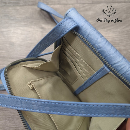 American Leather Blue Faux Allegator Shoulder Bag Size NA