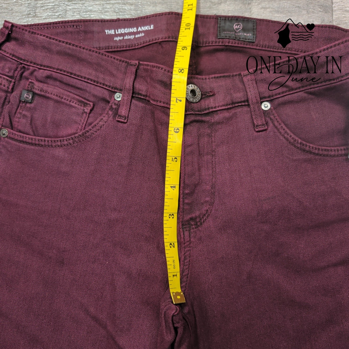 AG Adriano Goldschmied The Legging Ankle Super Skinny Jeans Burgundy NWT Size 4