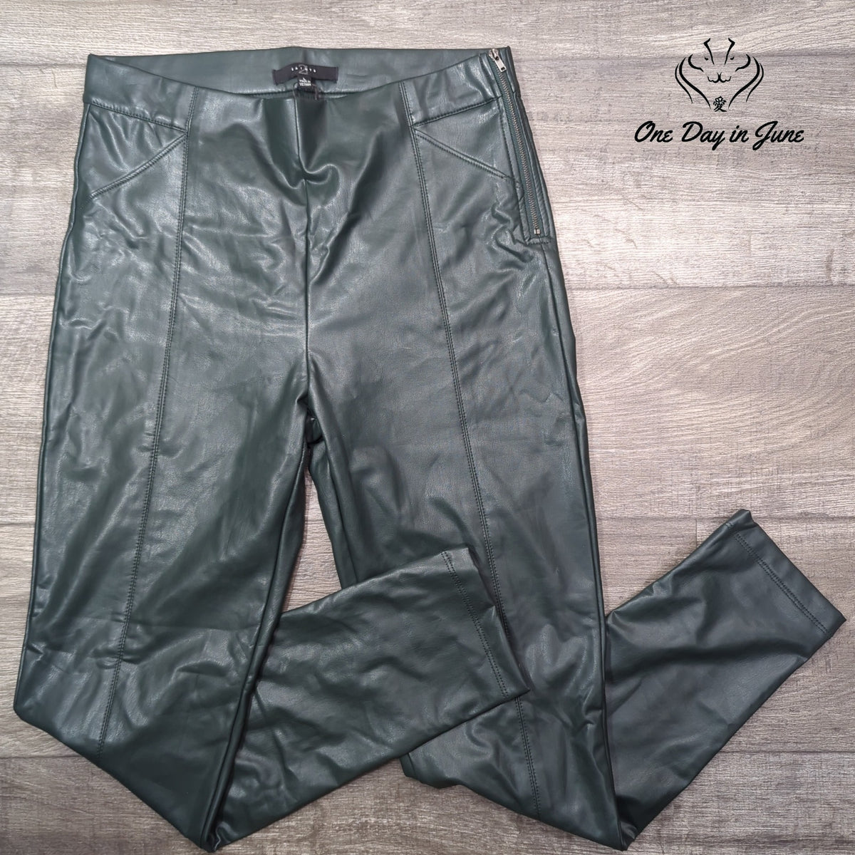 21 Saints Faux Leather Skinny Pants Dark Forest Green Side Zip Size L