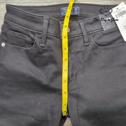 Abercrombie & Fitch Mid Rise Super Skinny Jeans Size 2