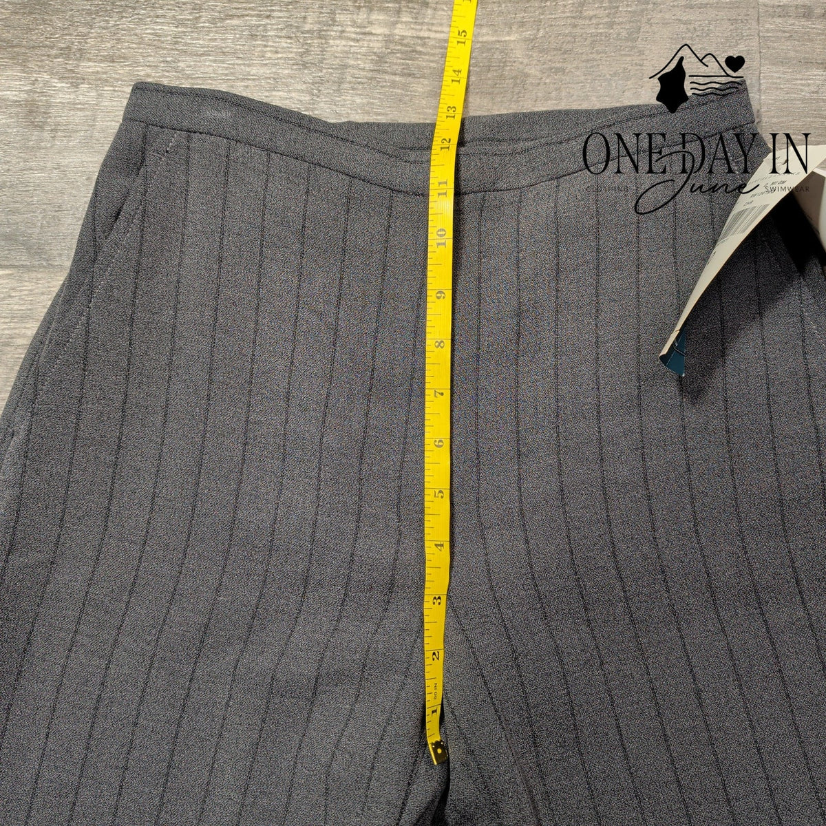Garfield & Marks High Waist Straight Leg Dress Pants Gray Pinstripe NWT Size 0